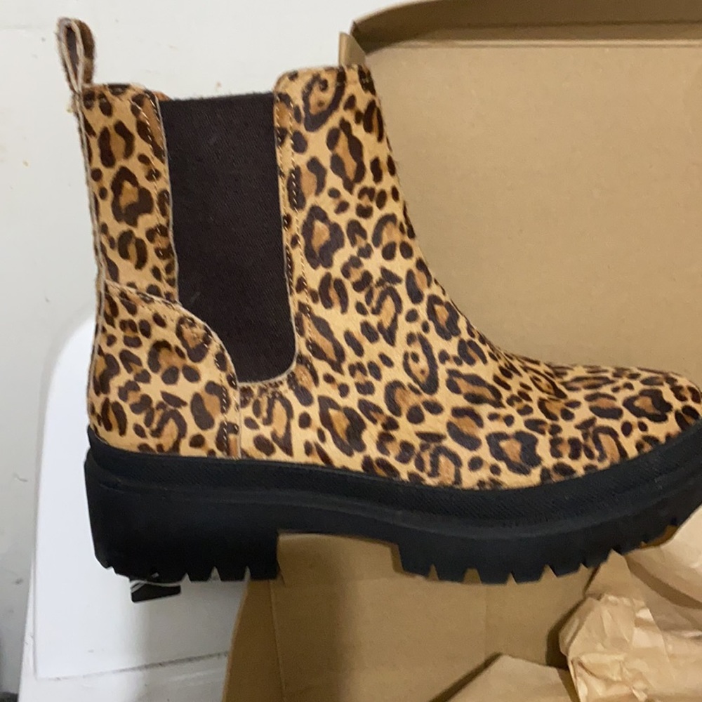 Brand new  size 9